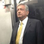 Morena presume a AMLO en Metro y le llueven críticas: ‘próxima estación, Esperanza’