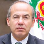 Calderón acusa al gobierno de AMLO de estar ‘entregando el país a poderes extranjeros’ 