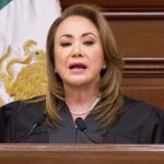 UNAM señala &apos;evidente plagio&apos; en caso Yasmín Esquivel, pero &apos;es necesario recabar información adicional&apos;