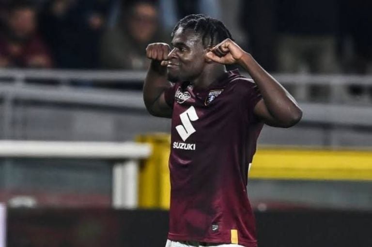 Así juega Duván Zapata, el fichaje bomba que llegaría a Cruz Azul de último momento