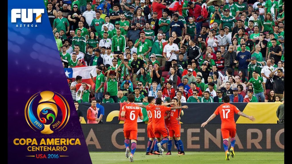 Baia, baia: Chicharito le rogó a un jugador chileno que le "pararan" en la góliza del 7-0