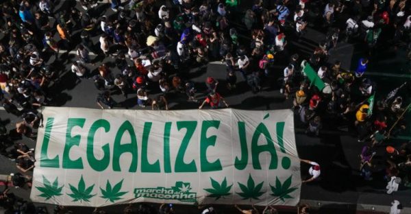 Brasil despenaliza el consumo de marihuana para uso personal