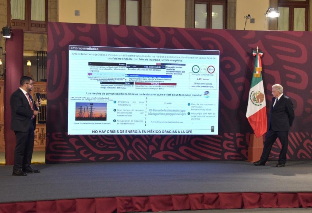 Exhiben campaña de noticias falsas contra CFE; Desmienten crisis energética en ola de calor extraordinaria