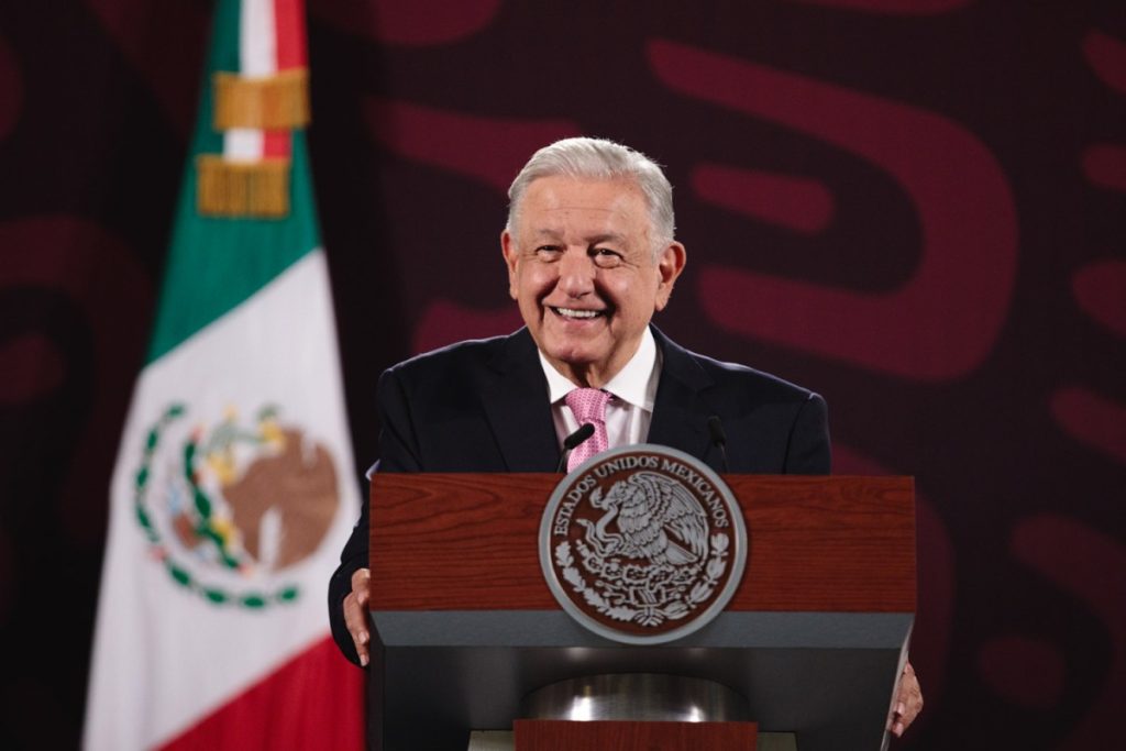 Litio mexicano es propiedad de la nación; se defenderá en litigio con empresa China por concesiones: AMLO
