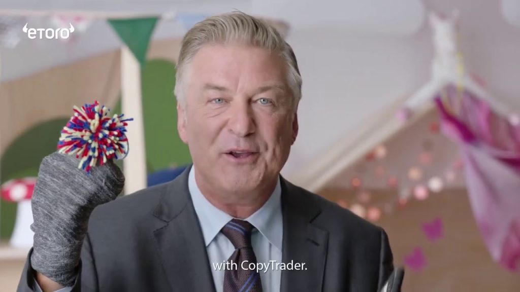 Para evitar riesgos, Alec Baldwin descarta seguir disfrazándose de Trump