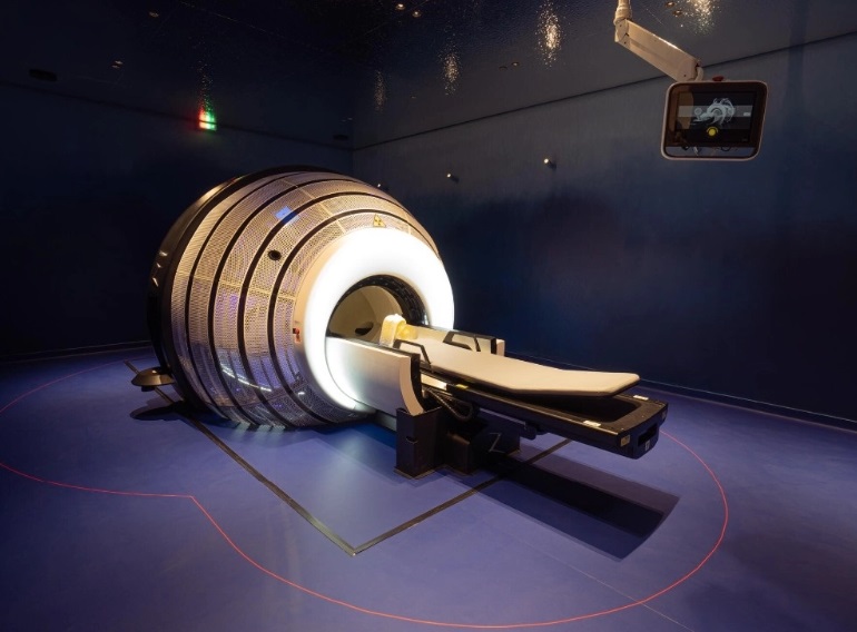 Aparatos de radiocirugía son cada vez más precisos y seguros, dice especialista | Radio Sonora