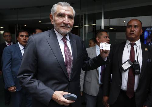 La Jornada: Morena todavía no tiene la mayoría calificada en el Senado: Adán López