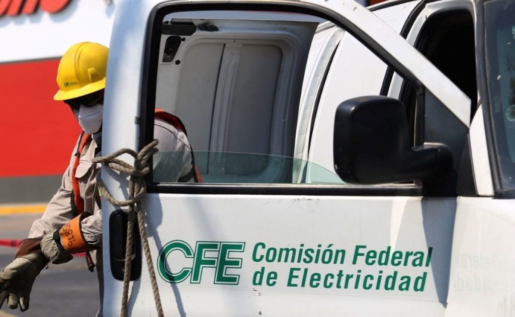 La CFE mejora servicio en La Atravesada | Radio Sonora