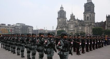 "Se cumplieron sus instrucciones", las Fuerzas Armadas marchan por última vez frente a López Obrador - Pie de Página