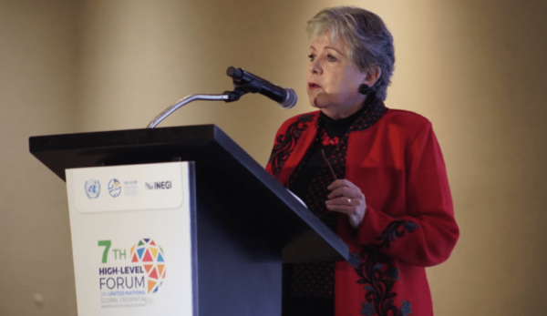 Alicia Bárcena impulsa el uso de información geoespacial para fortalecer la política ambiental