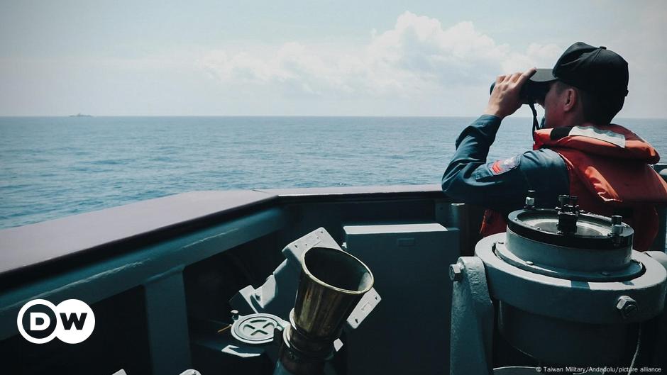 China rodea Taiwán en nuevas maniobras militares