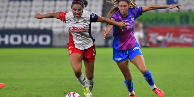 Chivas Femenil pierde ante Rayadas con remontada