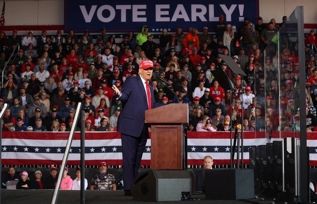 Impondría Trump arancel de 200% a autos importados desde México | Radio Sonora