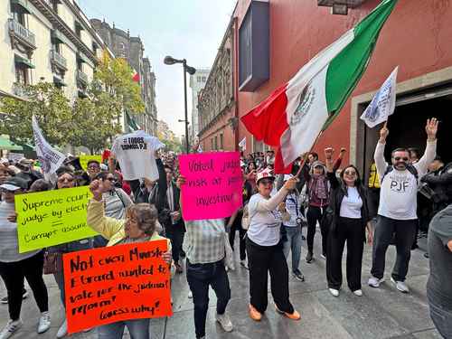 La Jornada: Lamentan opositores que Sheinbaum les haya negado un diálogo directo