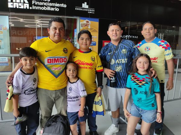 Los Borregos Salvajes aplastan a los Auténticos Tigres en el inicio de la Semana 4 de la ONEFA