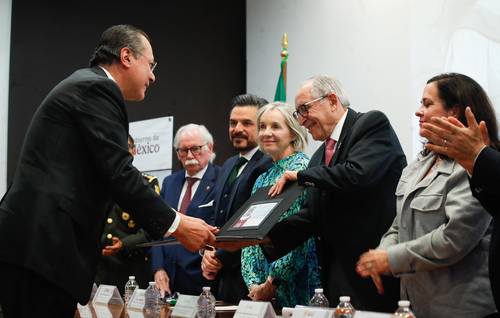 Modifican la estructura de la Secretaría de Salud en pro de los pacientes