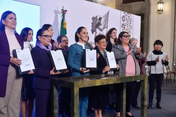 Pensión para mujeres mayores y más medidas de protección: Sheinbaum lanza reformas clave – Sentido Común