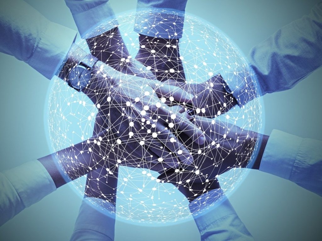 Yo los quiero a los dos: asociaciones público – privadas para la transición energética