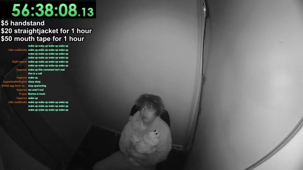 Youtuber se encerró en soledad por 30 días y sí, ya está hablando con las paredes