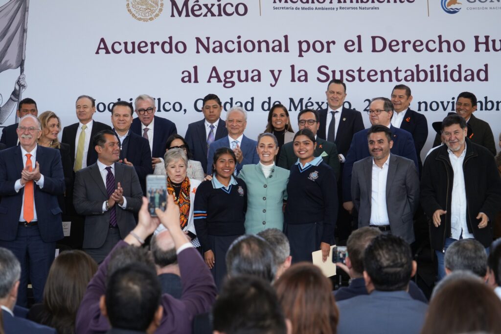 Acuerdan empresas devolver un poco del agua que extraen para el uso humano