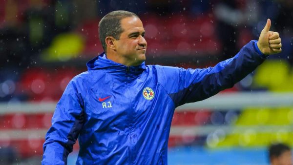 André Jardine habló de las posibilidades que tiene Víctor Dávila para jugar ante Toluca