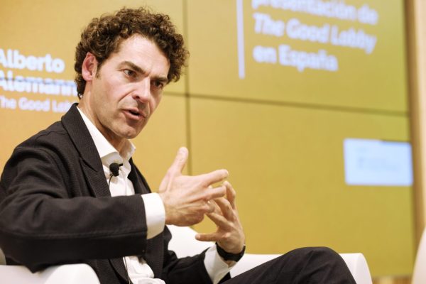 «Debemos alimentar una nueva rutina democrática más allá del voto»