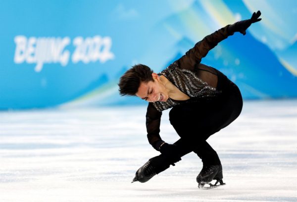Donovan Carrillo se colgó la presea de plata en el NRW Trophy de Patinaje Artístico sobre hielo