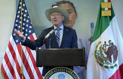 Estrategia de AMLO de “abrazos, no balazos”, no funcionó, según Salazar