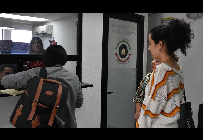 Ex trabajadoras de la CEDH piden al Congreso sancionar a Luis Fernando Rentería Barragán por violencia de género, hostigamien