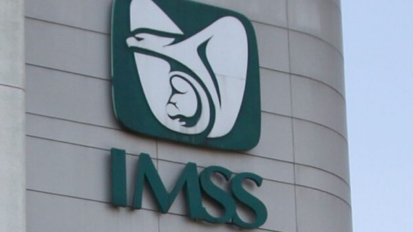 IMSS celebra compra consolidada de medicinas que hará Salud