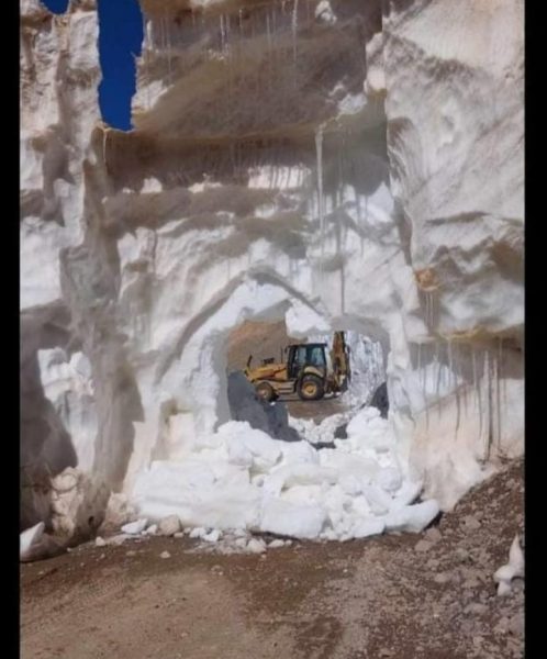 Mineras destruyen glaciares y criósfera con máquinas en las nacientes del río Huasco