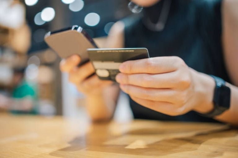 ¿Qué pasará con las tarjetas y créditos de los usuarios de Banamex?