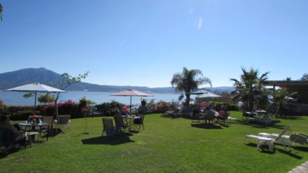 Un cálido chapuzón en las aguas termales del lago de Chapala