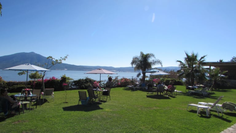 Un cálido chapuzón en las aguas termales del lago de Chapala