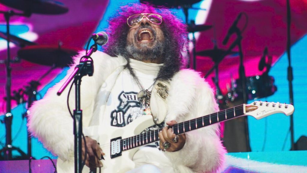 Adiós al padre del rock mexicano, Javier Bátiz