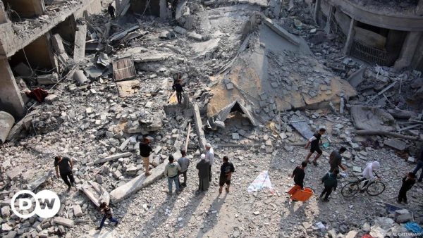 Bombardeos israelíes a viviendas en Gaza dejan 14 muertos