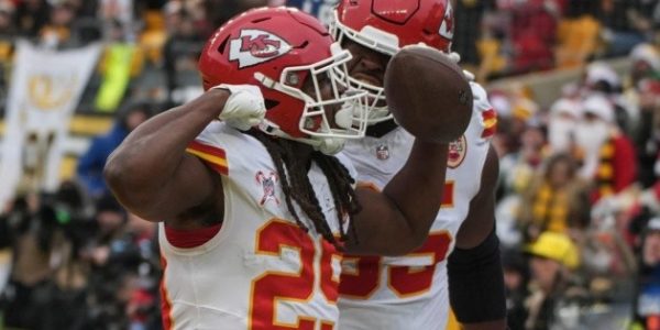 Chiefs aseguran el primer lugar de la Americana tras vencer a los Steelers