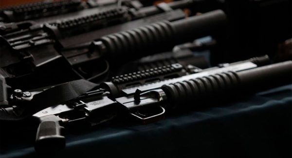 Civiles armados reactivan actividades para vigilar la frontera de Arizona en apoyo a Trump