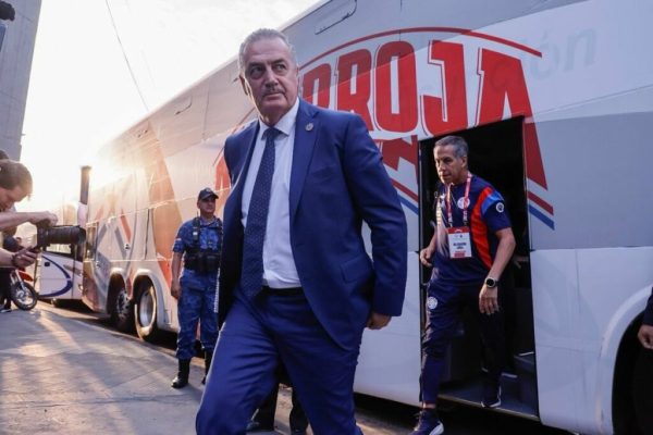 Dos ex técnicos de la Liga MX, nominados a mejor entrenador de América en 2024