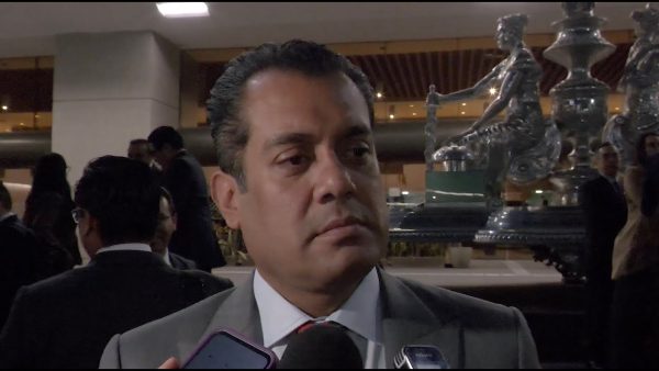 El Poder Legislativo no está en contra de magistrados ni jueces que tienen pase directo: Sergio Gutiérrez Luna