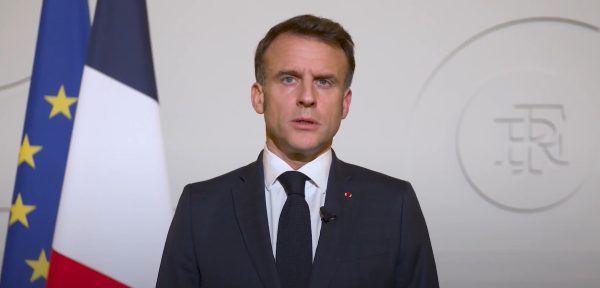 Emmanuel Macron || ¿Crisis política en Francia