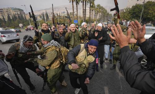La Jornada: Bajo la lupa