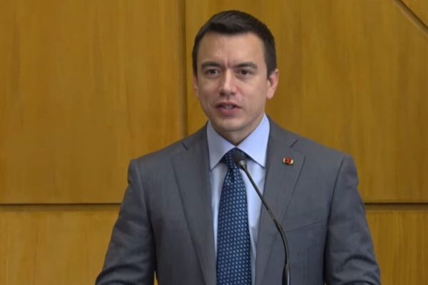 Noboa habla de honestidad en su Gobierno, pero ¿qué escándalos sacuden su gestión?