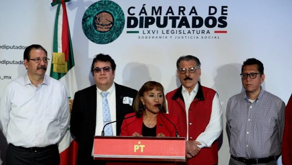 Respalda Margarita García a trabajadores despedidos