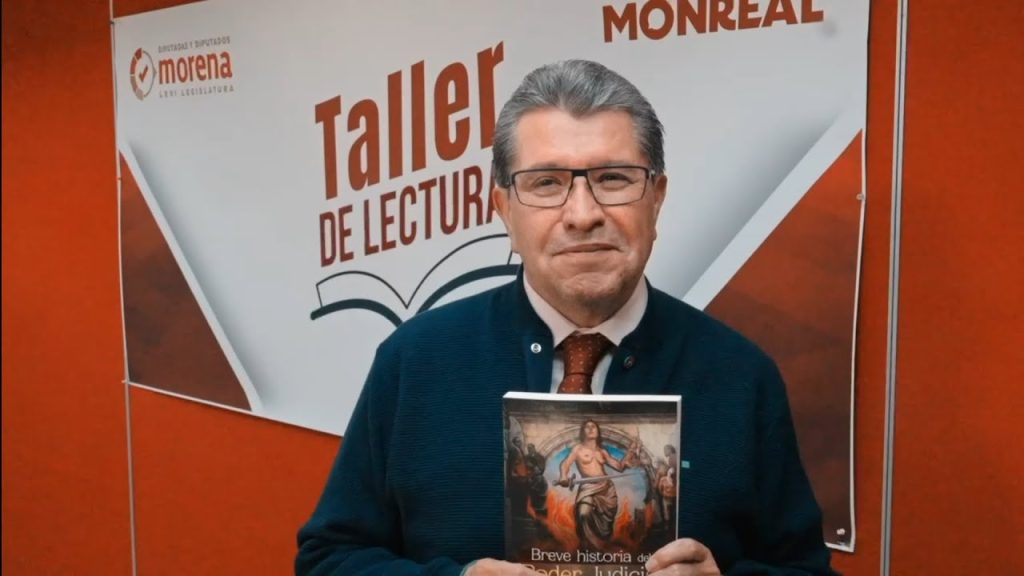 Ricardo Monreal recomienda a personas que participarán en el proceso de elección de personas juzgadoras leer su obra “Breve historia del Poder Judicial de la Federación”