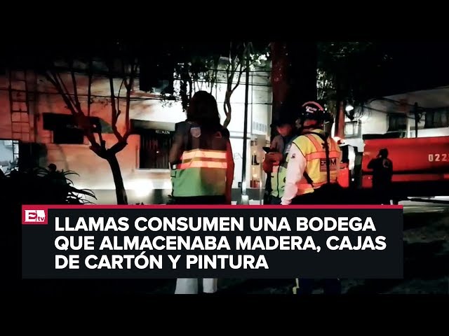 Bomberos controlan incendios en vulcanizadora y vivienda en Tlalnepantla