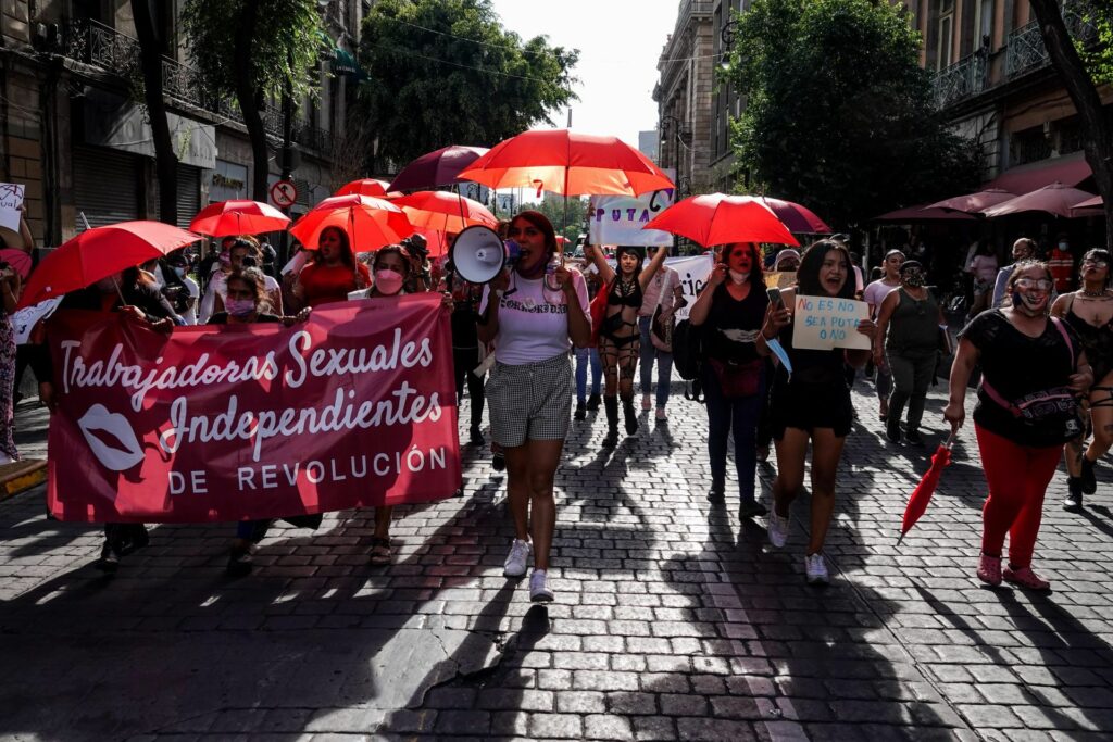 De la marginación a la justicia; trabajadoras sexuales exigen derechos laborales