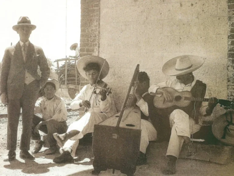 Doña Rosa Quirino: la primera mujer mariachi de México