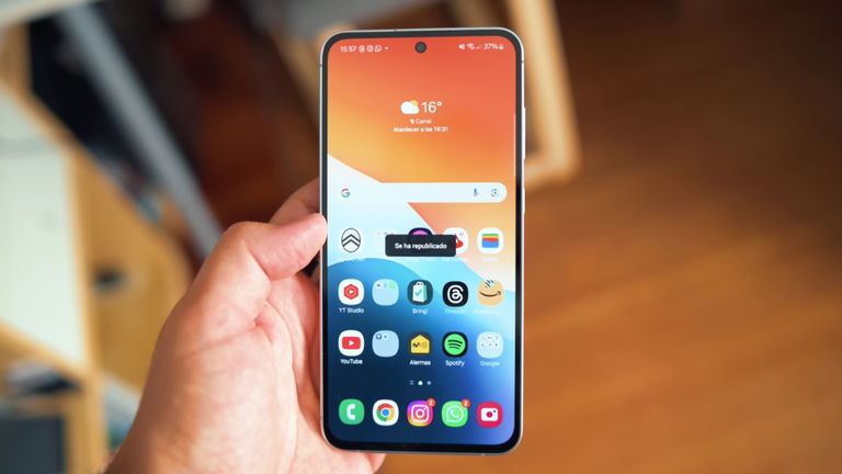 Gran desplome de precio para el gama alta más nuevo de Samsung: mucha calidad por 240 euros menos