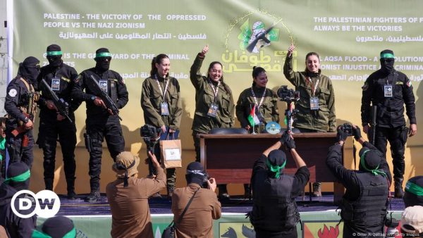 Hamás entrega a cuatro soldados israelíes a la Cruz Roja